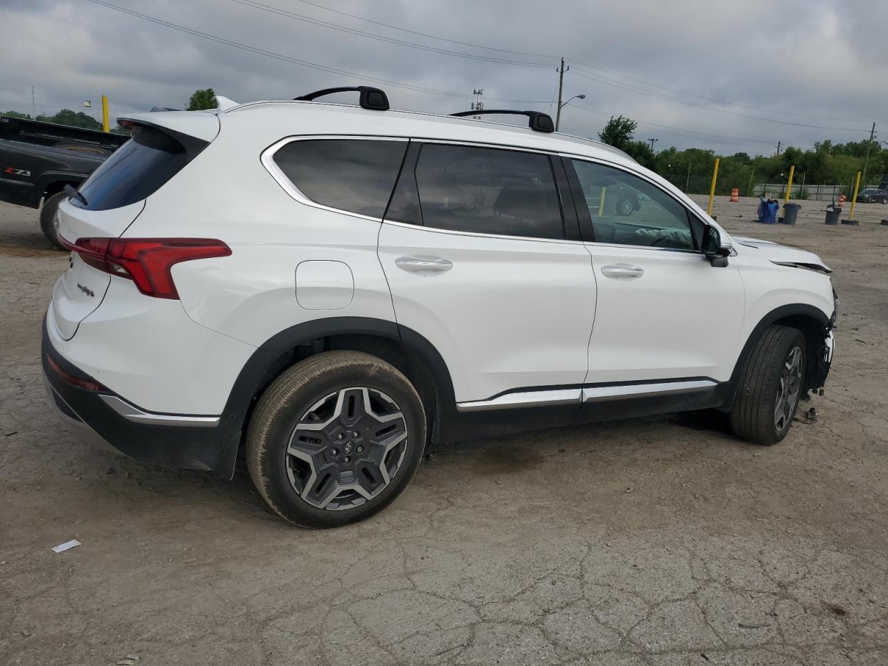 2022 Hyundai Santa Fe Limited - Фото 3