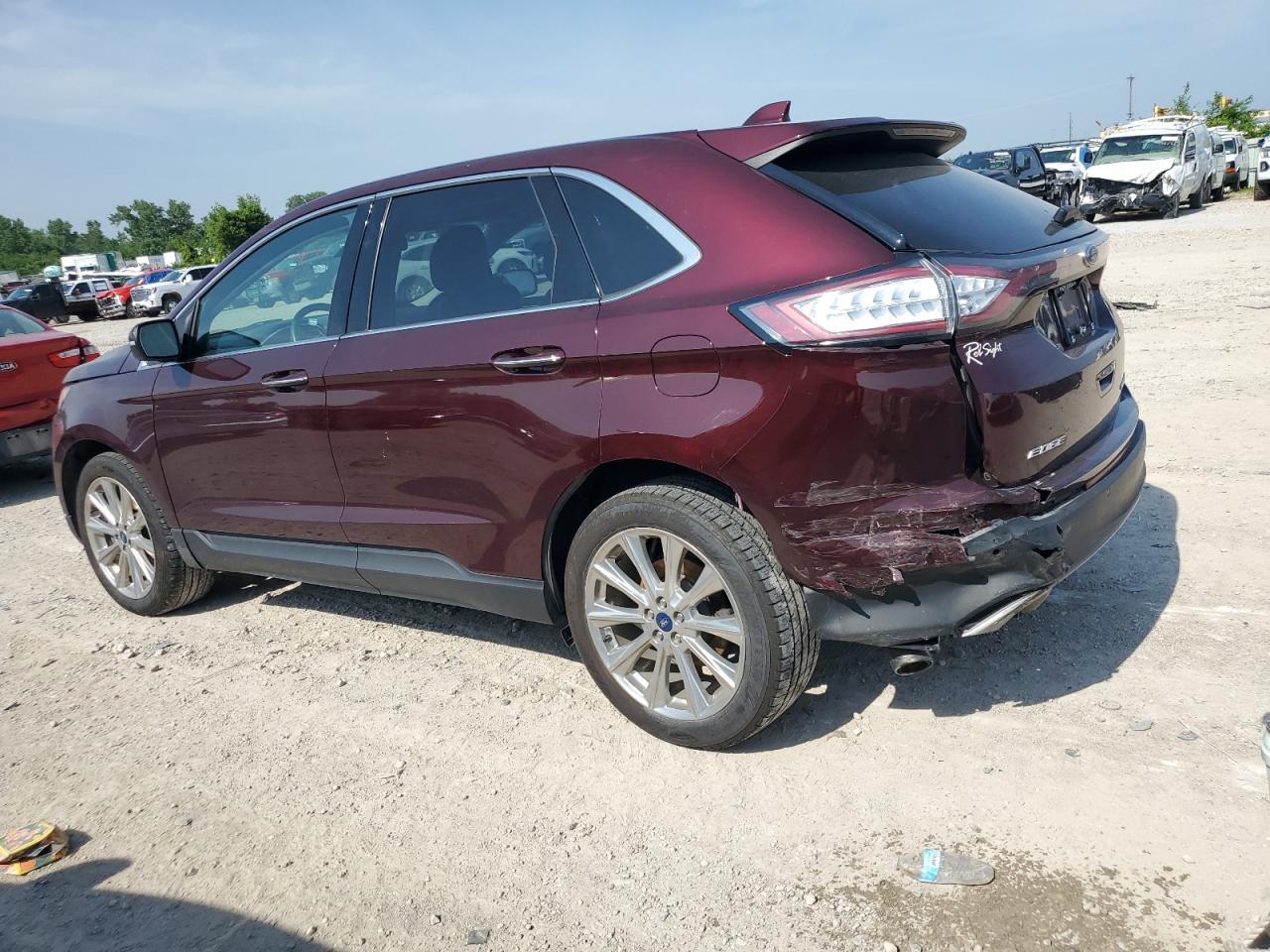 2018 Ford Edge Titanium - Image 2