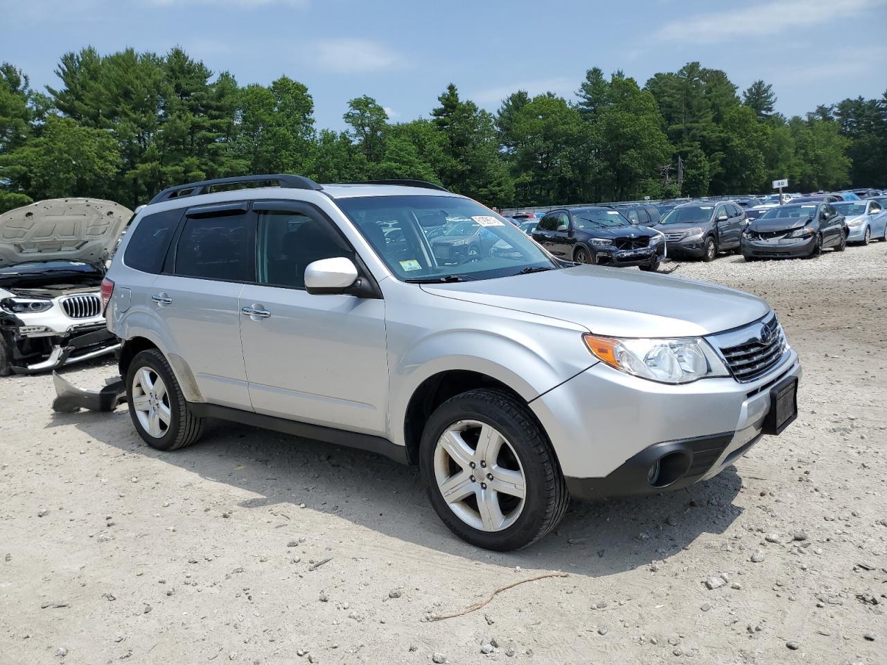 2010 Subaru Forester 2.5X Premium - Image 4