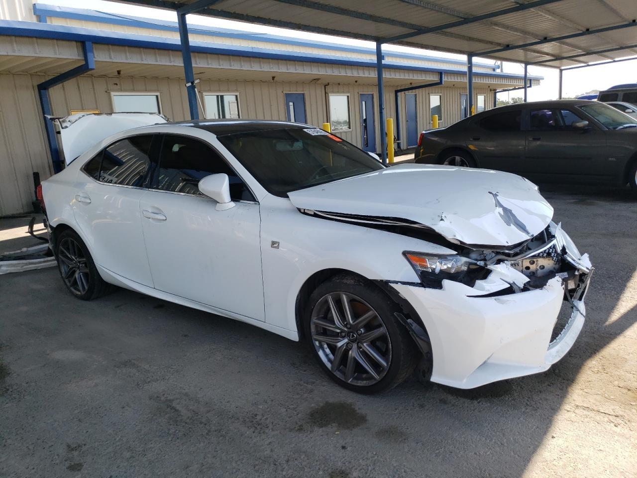 2016 Lexus Is 200T - Image 4