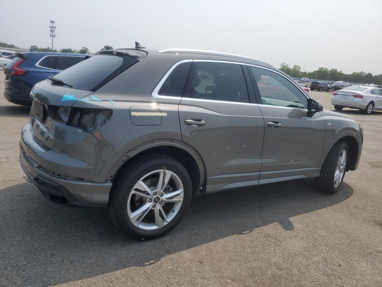 2021 Audi Q3 Premium S Line 45 - Фото 3