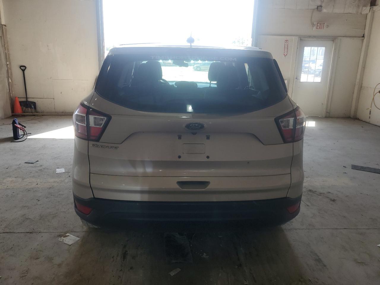 2018 Ford Escape S - Фото 6