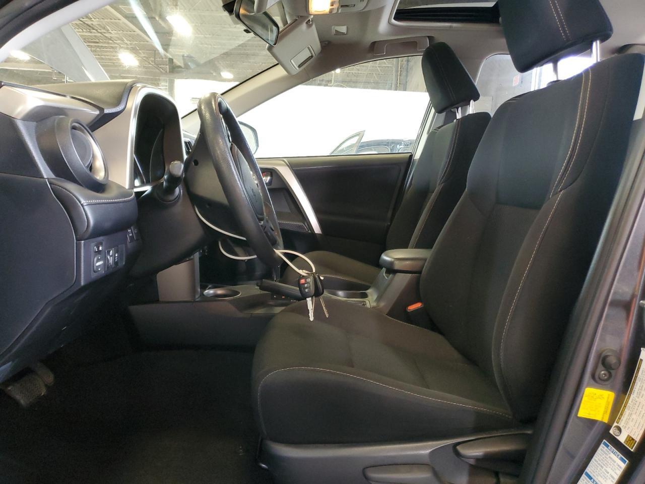 2015 Toyota Rav4 Xle - Image 7