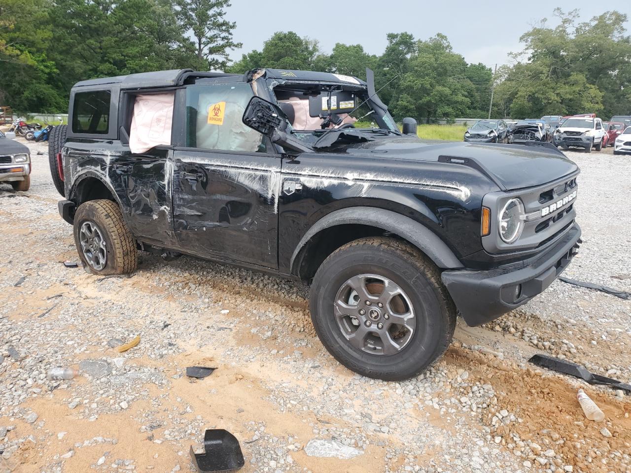 2024 Ford Bronco Big Bend - Image 4
