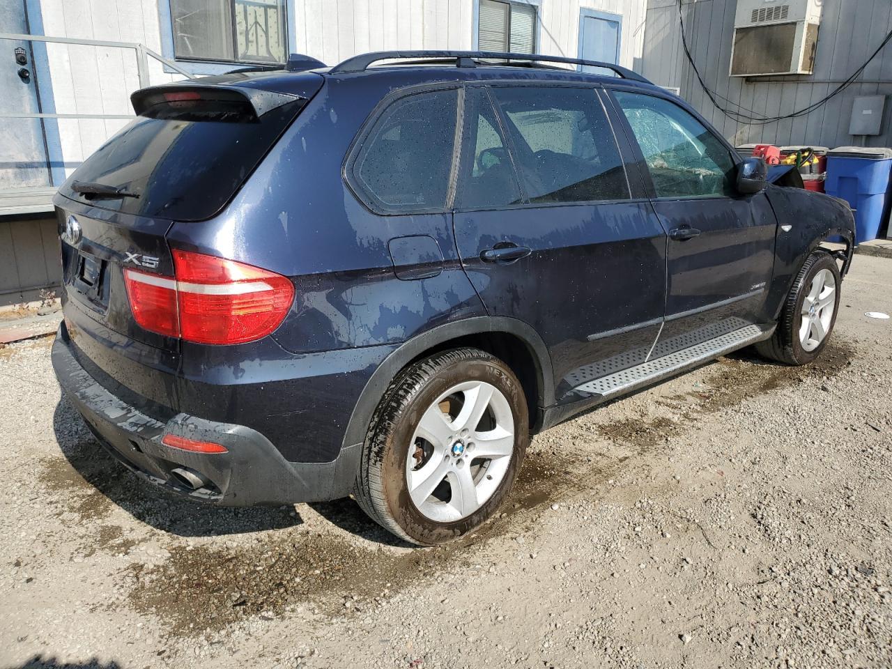 2009 BMW X5 xDrive30I - Image 3