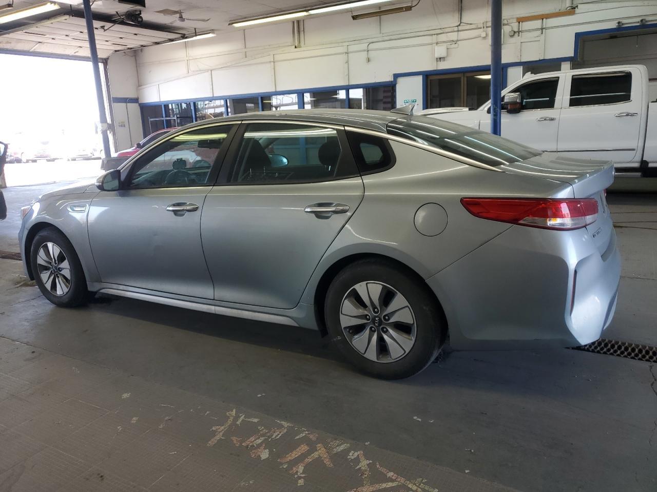 2017 Kia Optima Hybrid - Фото 2