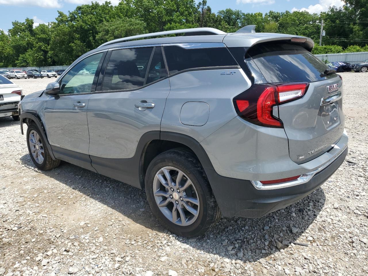 2024 GMC Terrain Slt - Фото 2