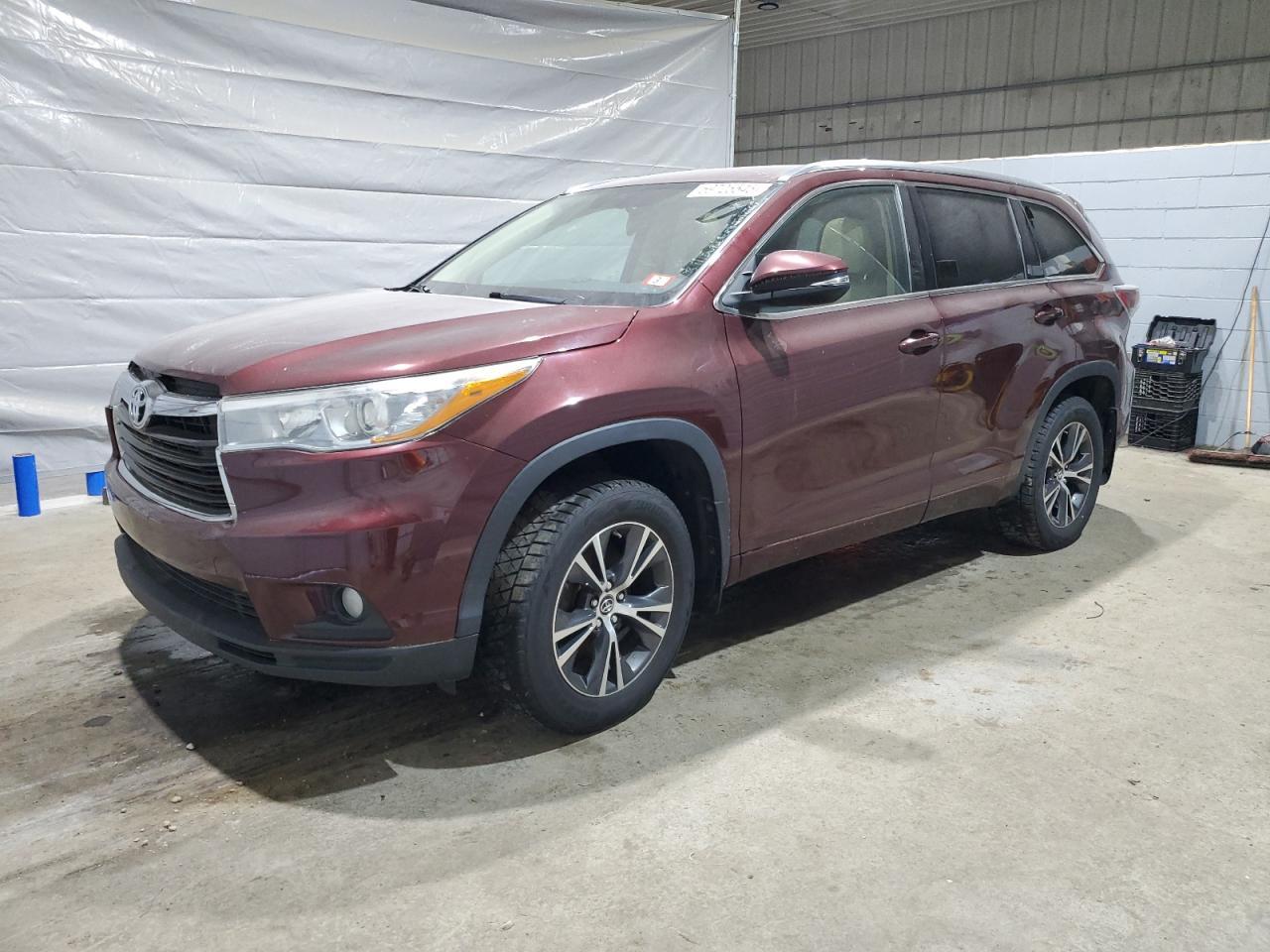 2016 Toyota Highlander Xle