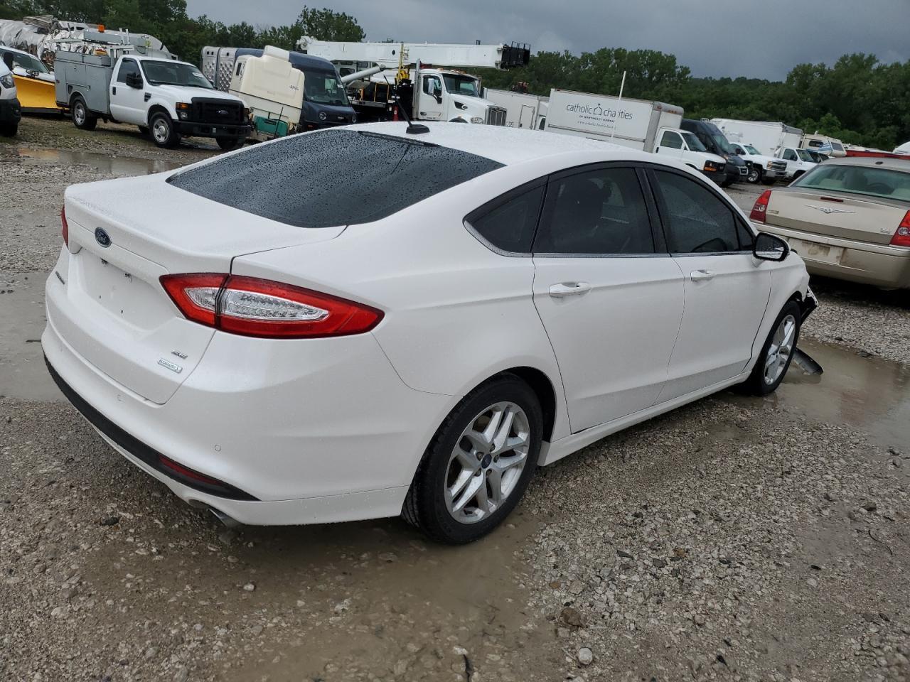 2016 Ford Fusion Se - Фото 3