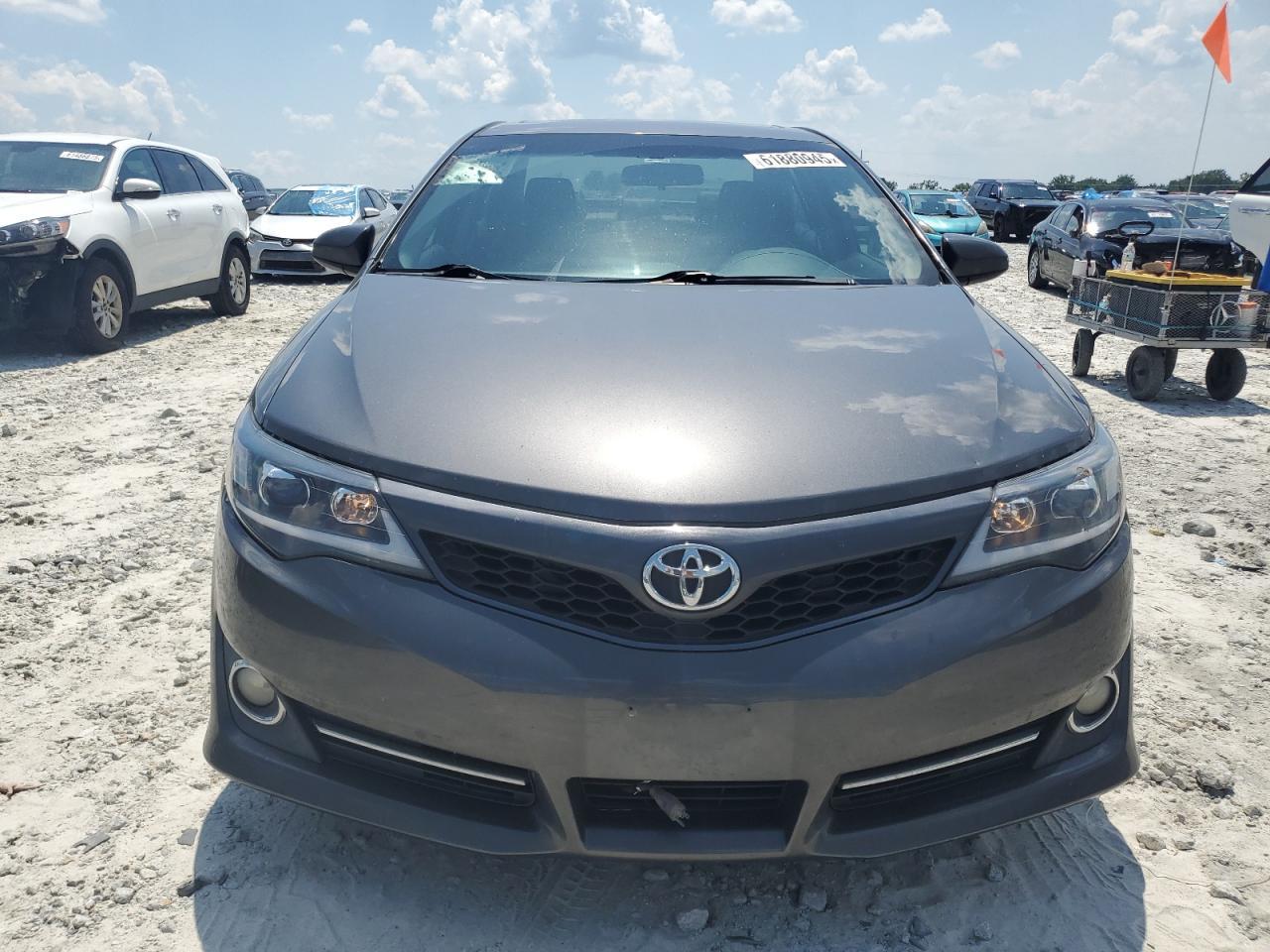 2012 Toyota Camry Base - Фото 5