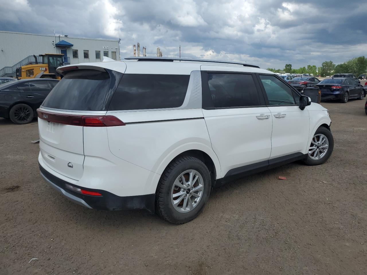 2024 Kia Carnival Lx - Image 3