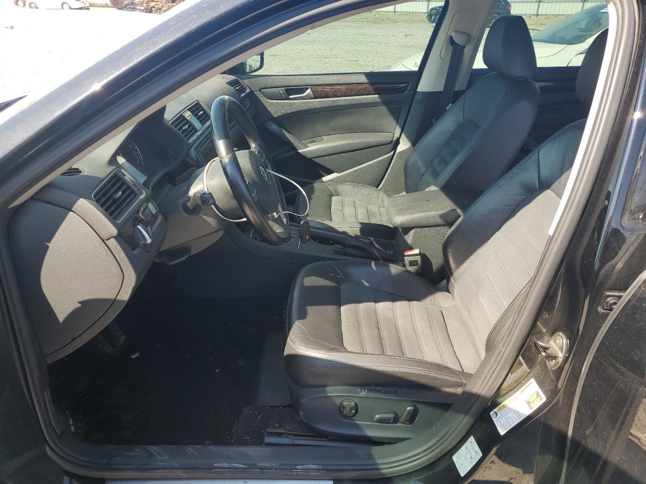 2014 Volkswagen Passat Sel - Image 7