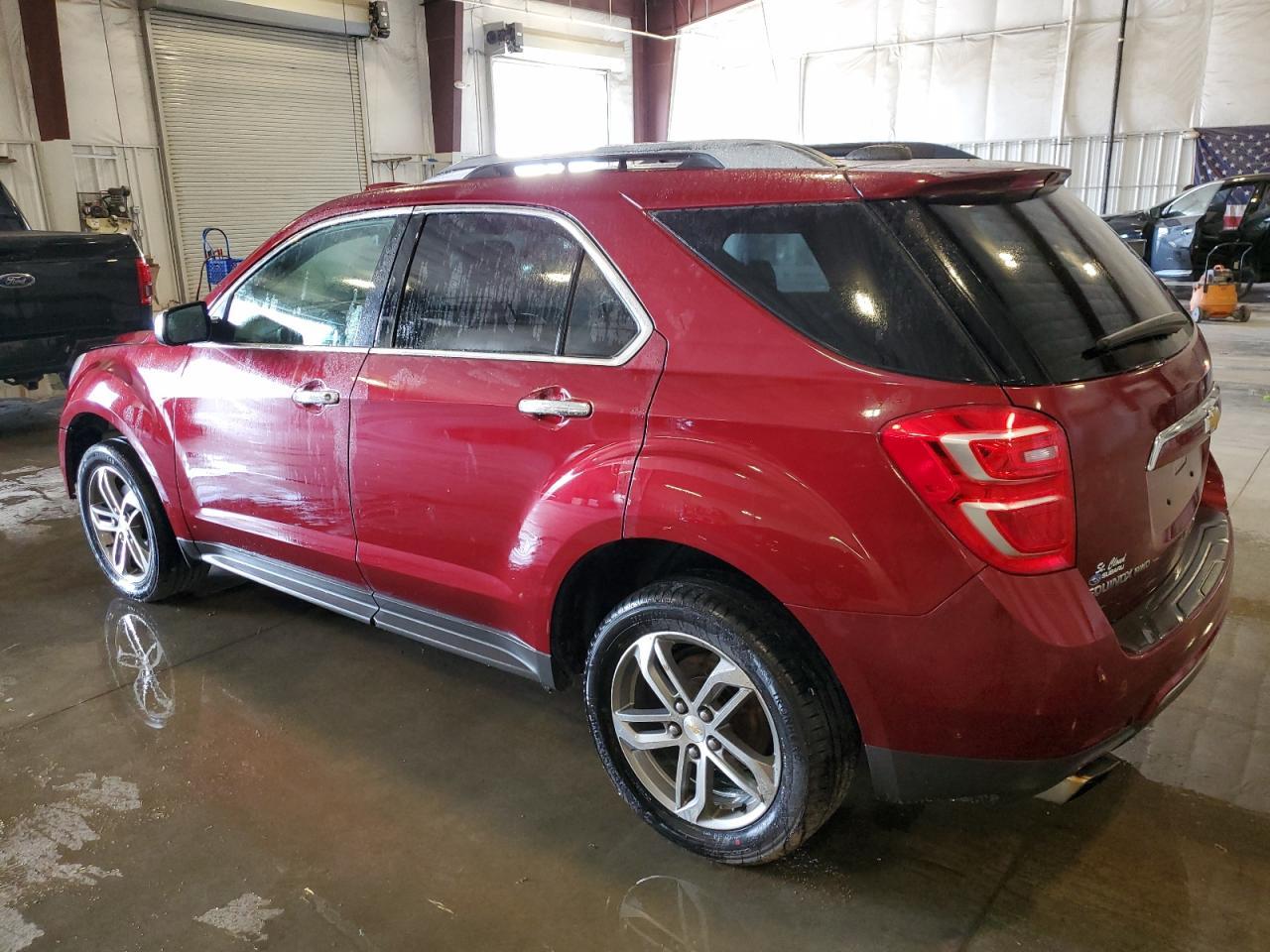 2017 Chevrolet Equinox Premier - Image 2