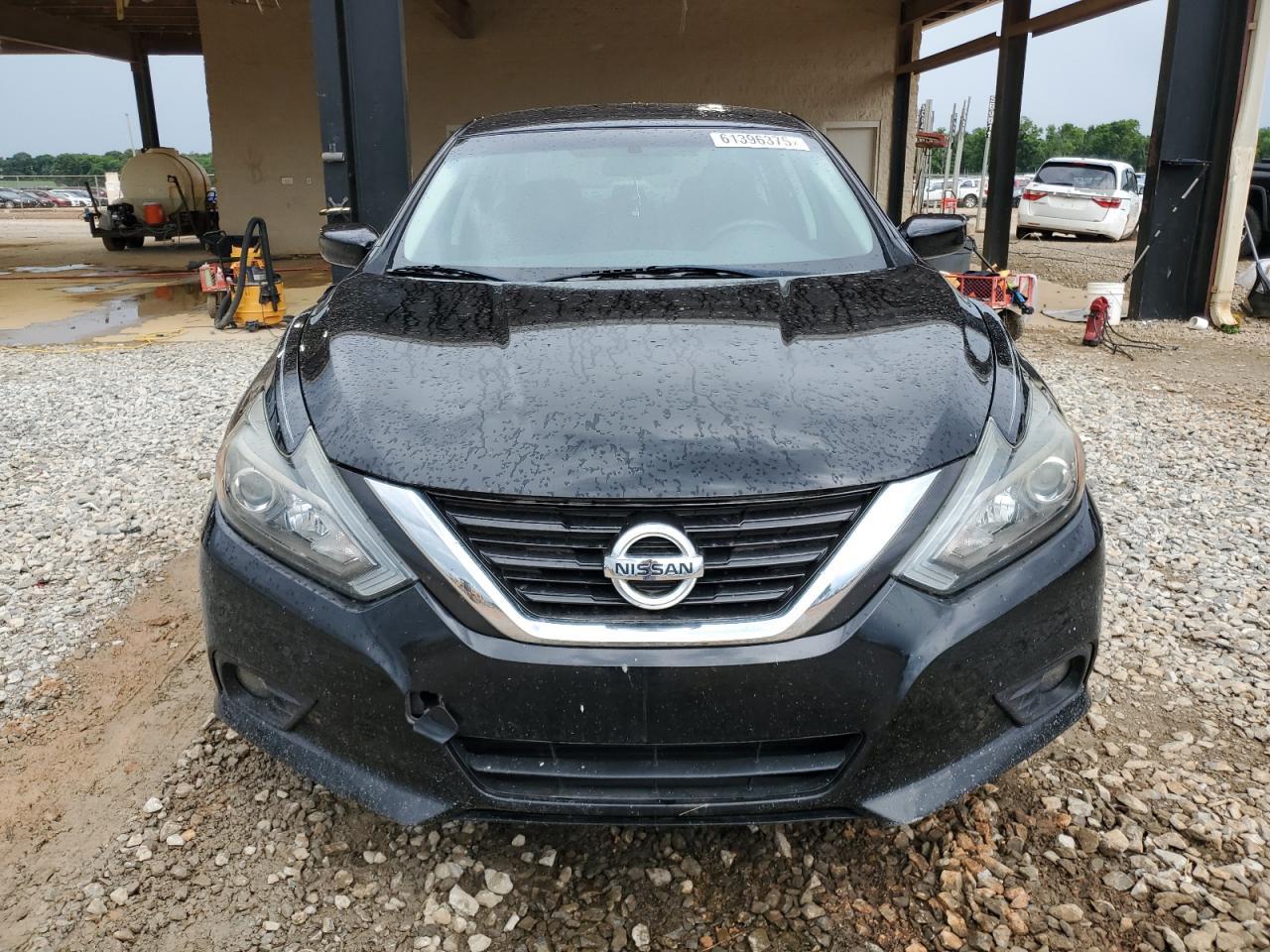 2017 Nissan Altima 2.5 - Image 5