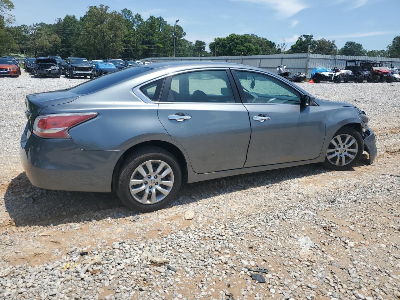 2015 Nissan Altima 2.5 - Image 3