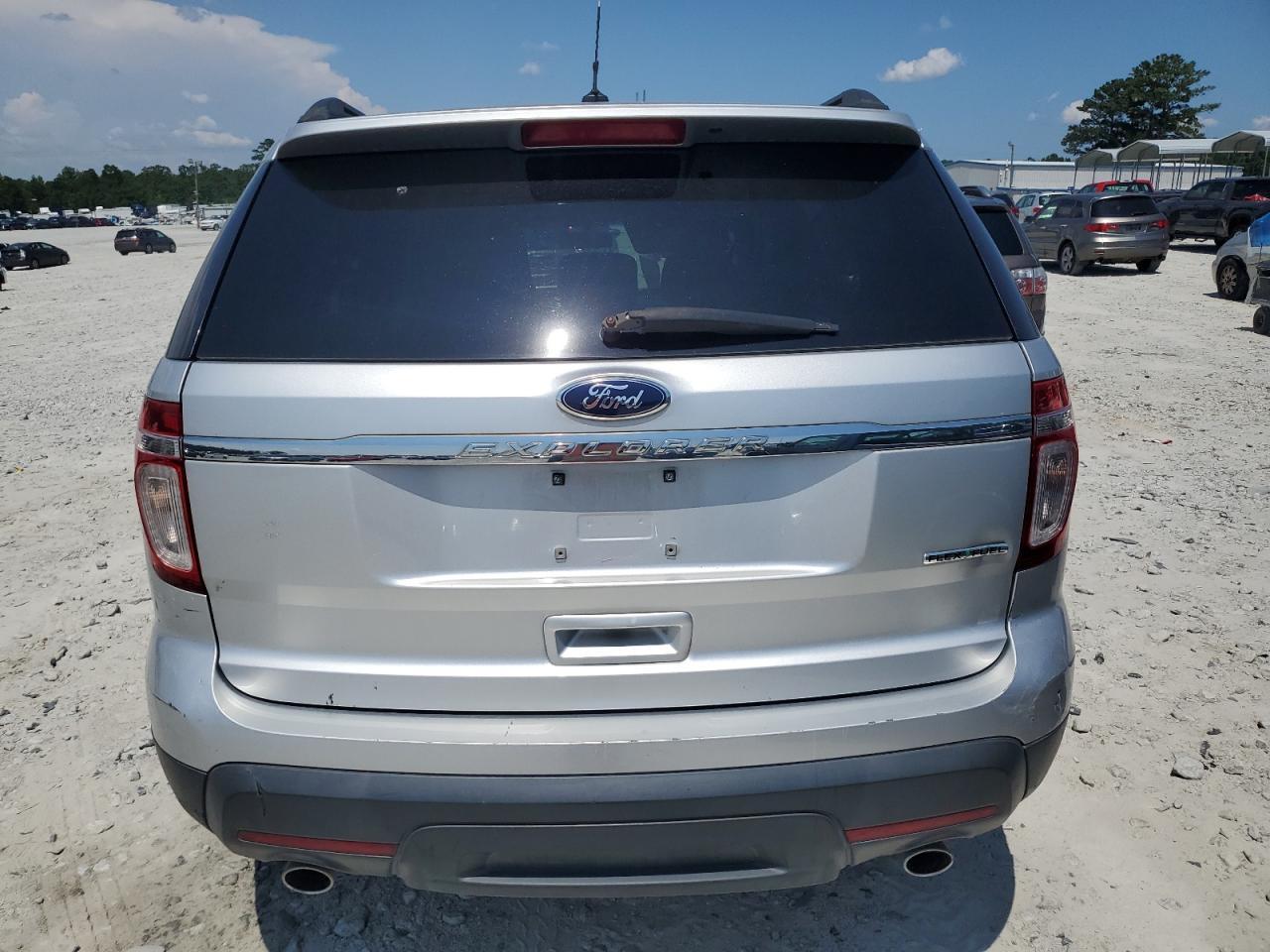 2013 Ford Explorer - Image 6