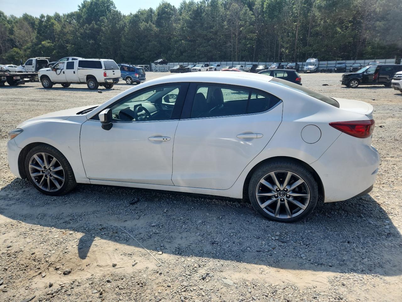 2018 Mazda 3 Touring - Image 2