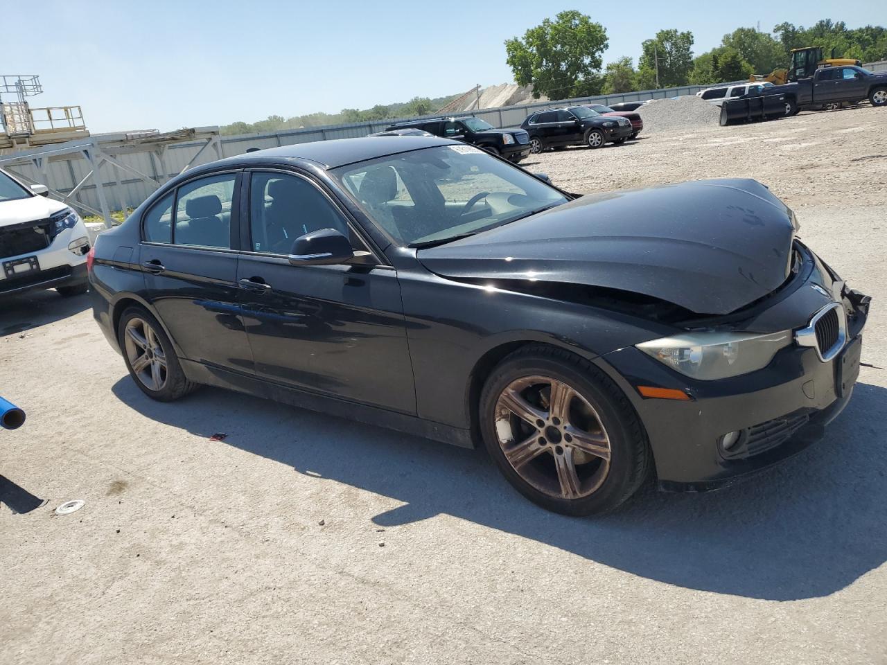 2014 BMW 320 I - Image 4