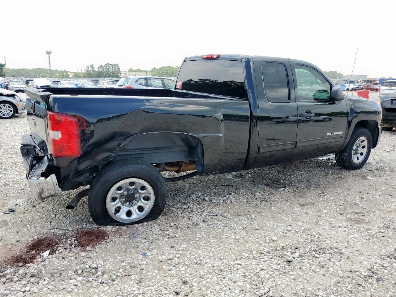 2011 Chevrolet Silverado C1500 Ls - Фото 3