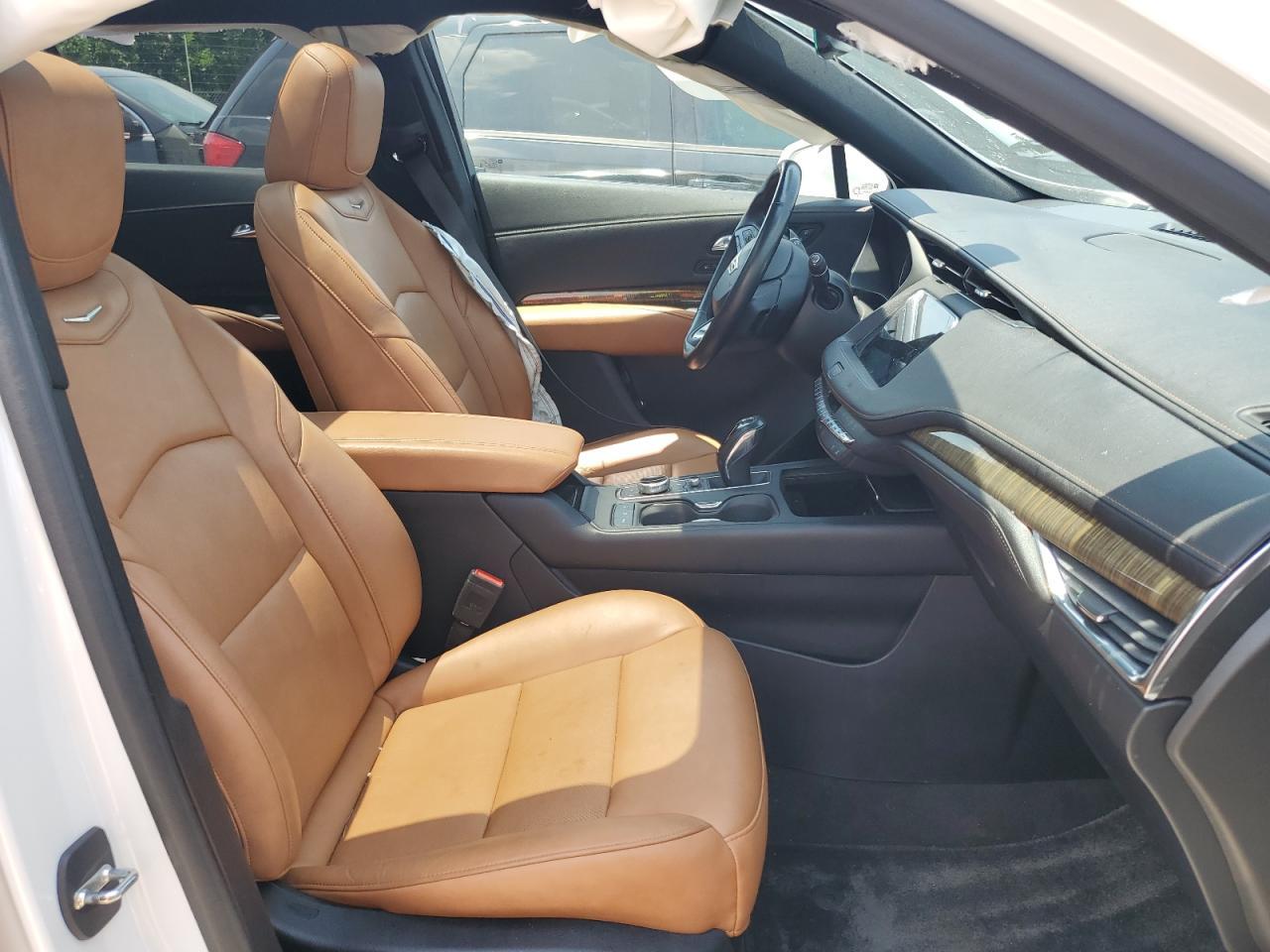 2019 Cadillac Xt4 Premium Luxury - Image 7