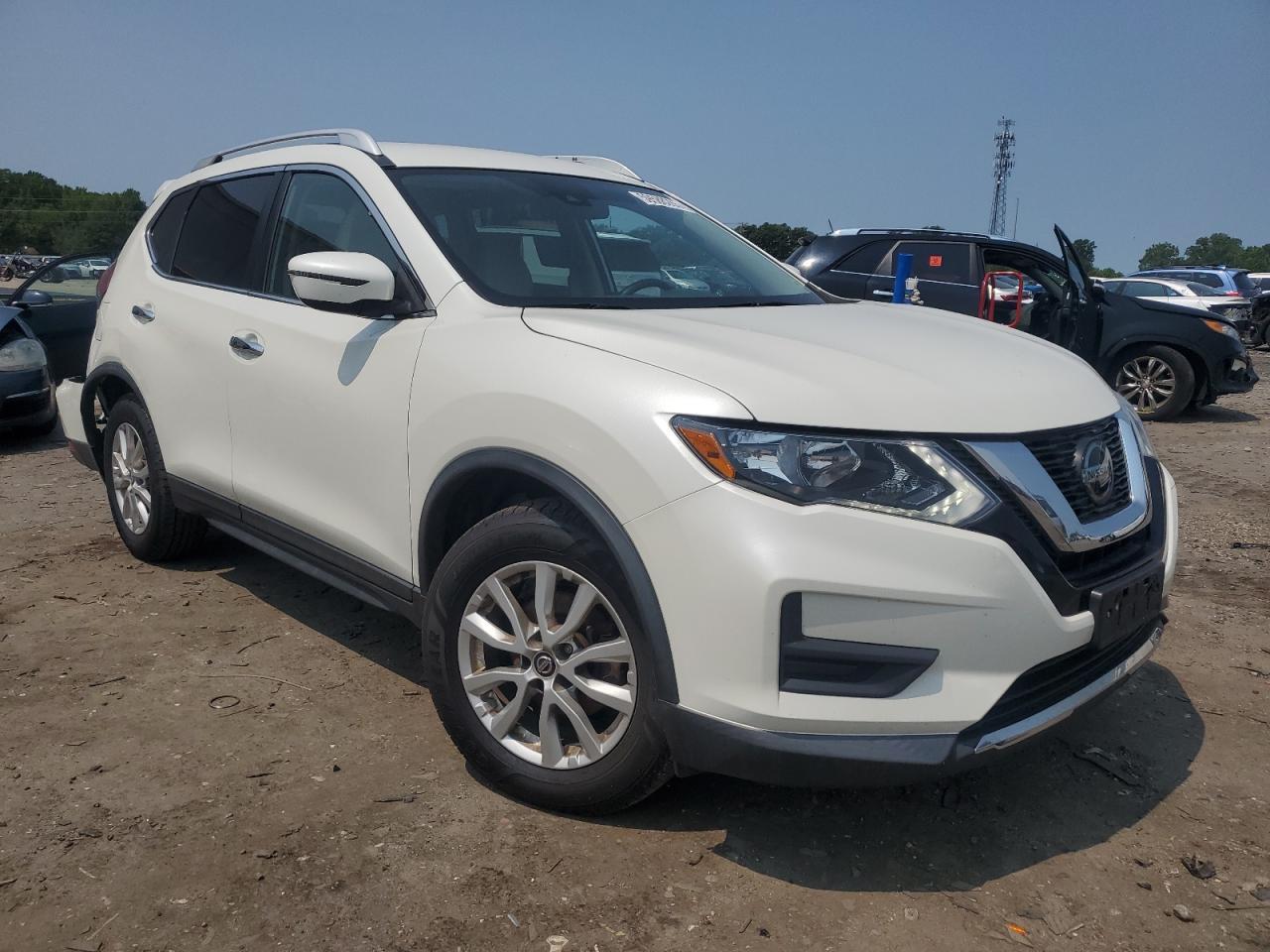 2019 Nissan Rogue S - Фото 4