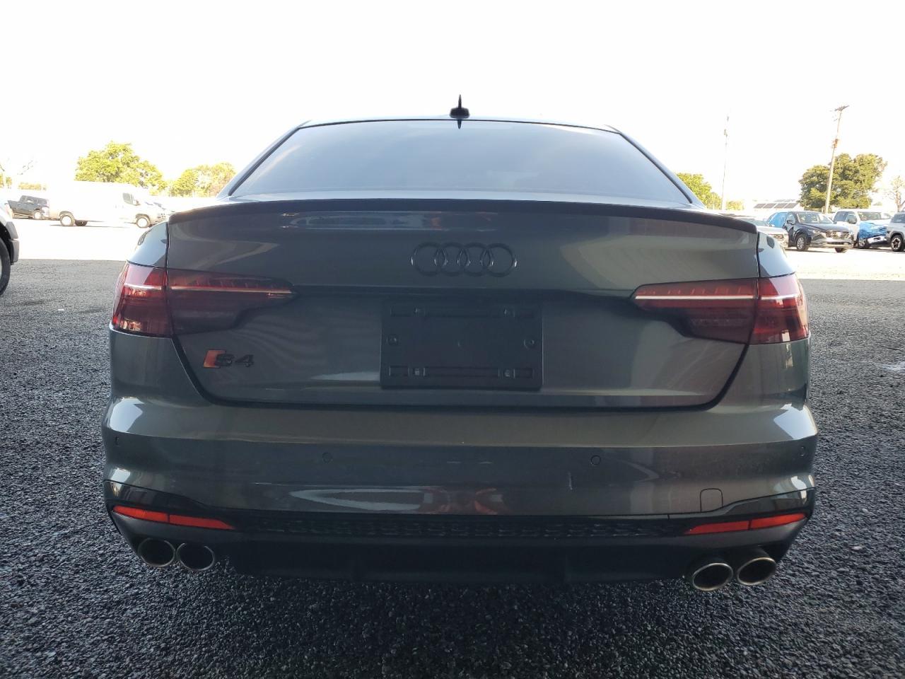 2022 Audi S4 Premium Plus - Image 6