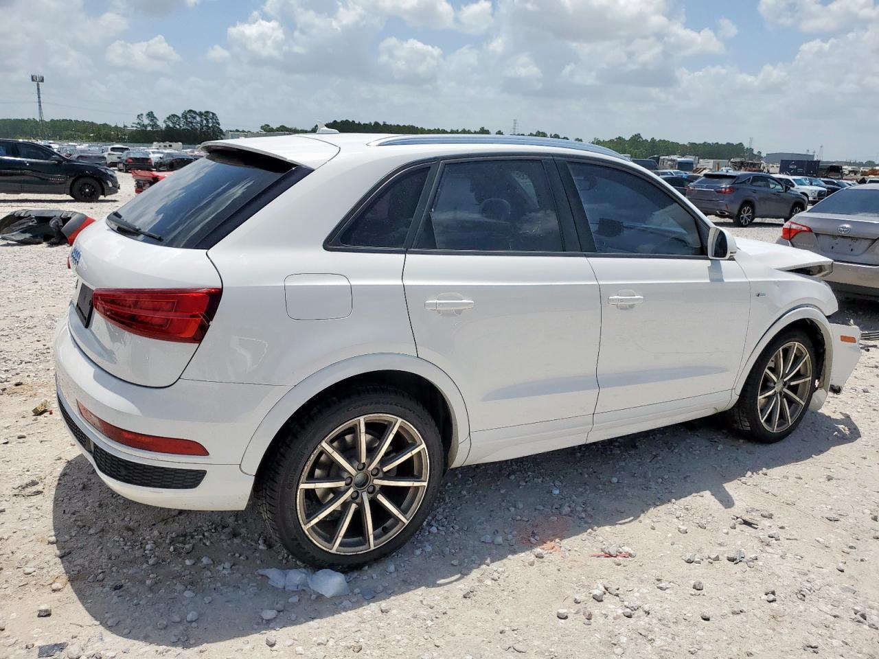 2018 Audi Q3 Premium - Image 3