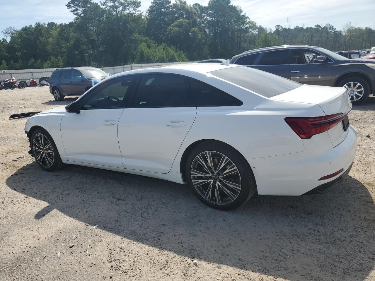 2021 Audi A6 Premium - Фото 2