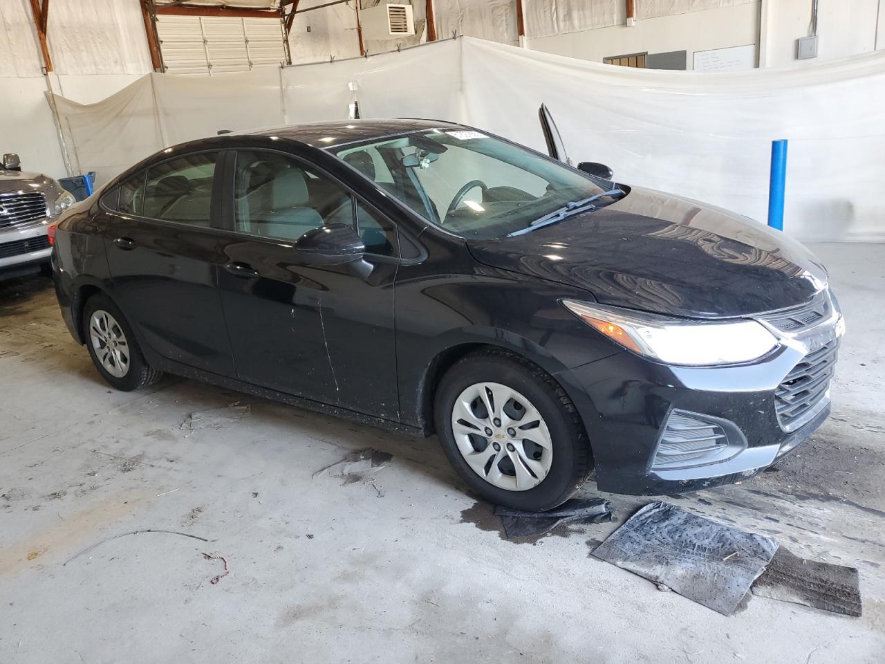 2019 Chevrolet Cruze - Фото 4