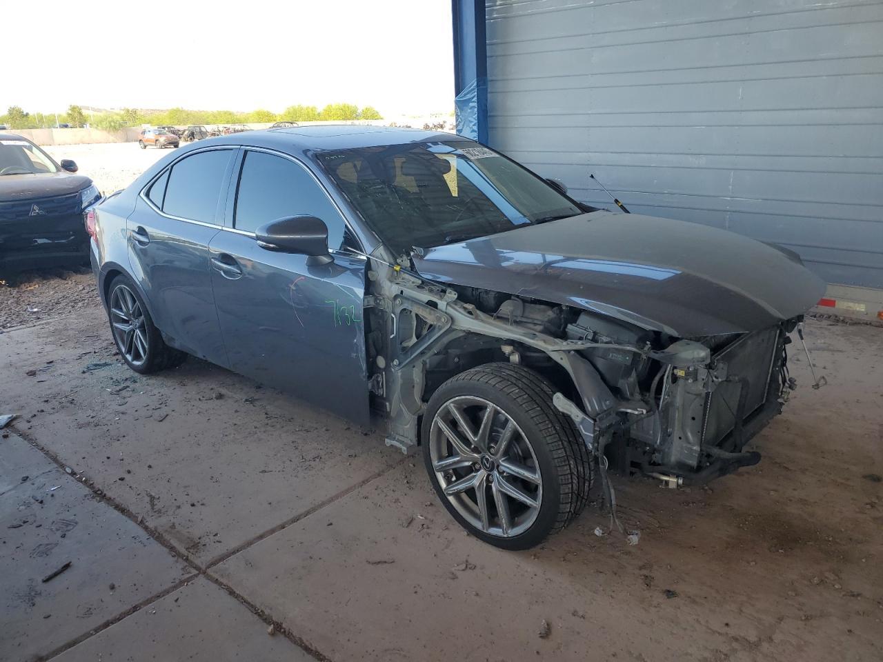 2016 Lexus Is 200T - Image 4