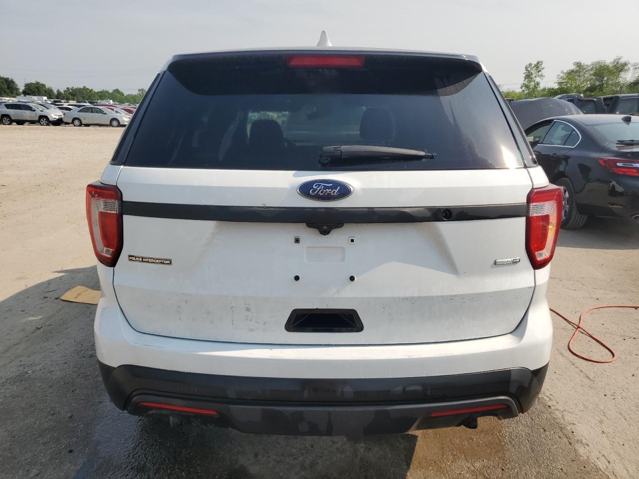 2016 Ford Explorer Police Interceptor - Image 6
