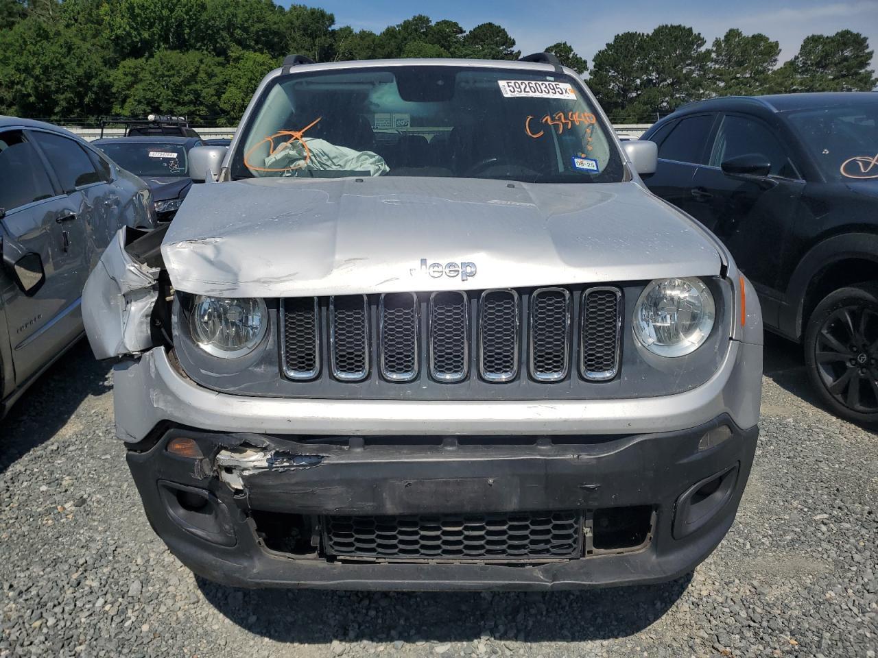 2015 Jeep Renegade Latitude - Фото 5