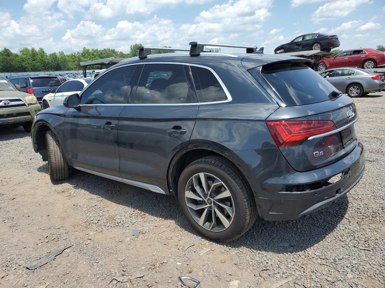 2021 Audi Q5 Premium Plus - Фото 2