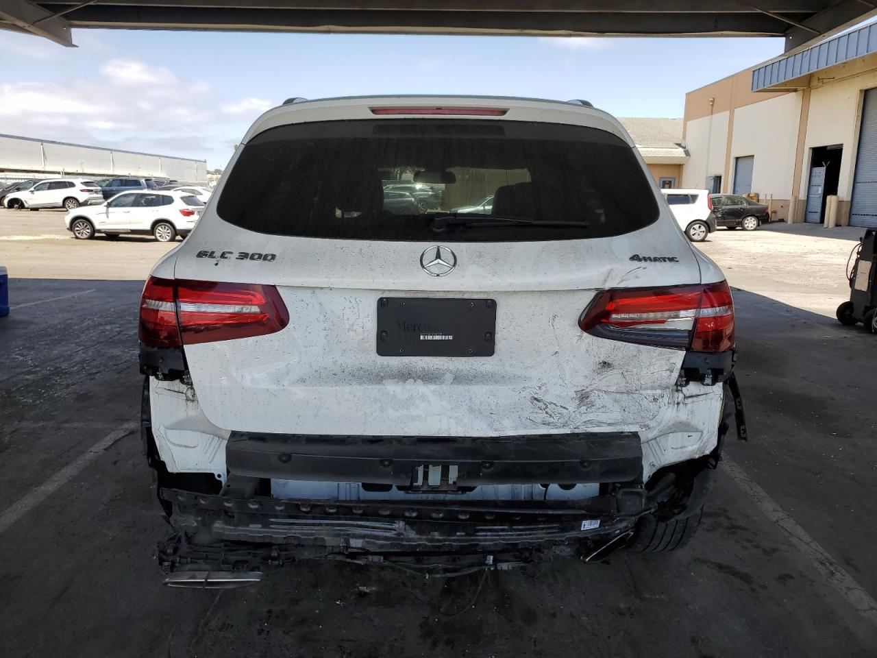 2018 Mercedes-Benz Glc 300 4Matic - Фото 6