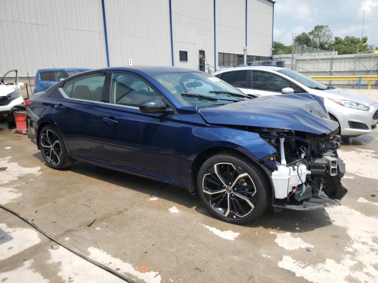 2024 Nissan Altima Sr - Image 4