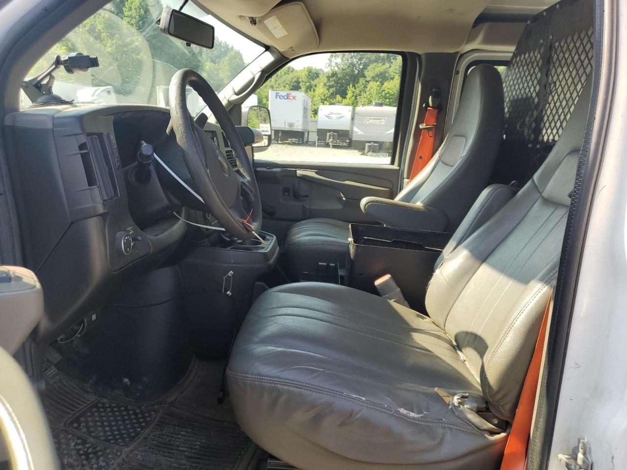 2013 Chevrolet Express G2500 - Фото 7