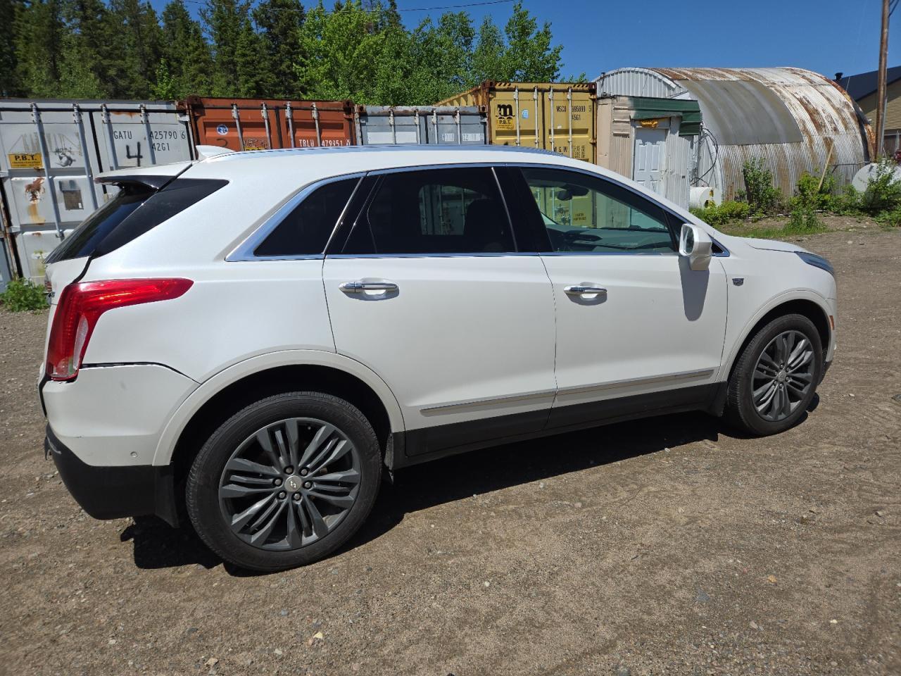 2017 Cadillac Xt5 Premium Luxury - Image 3