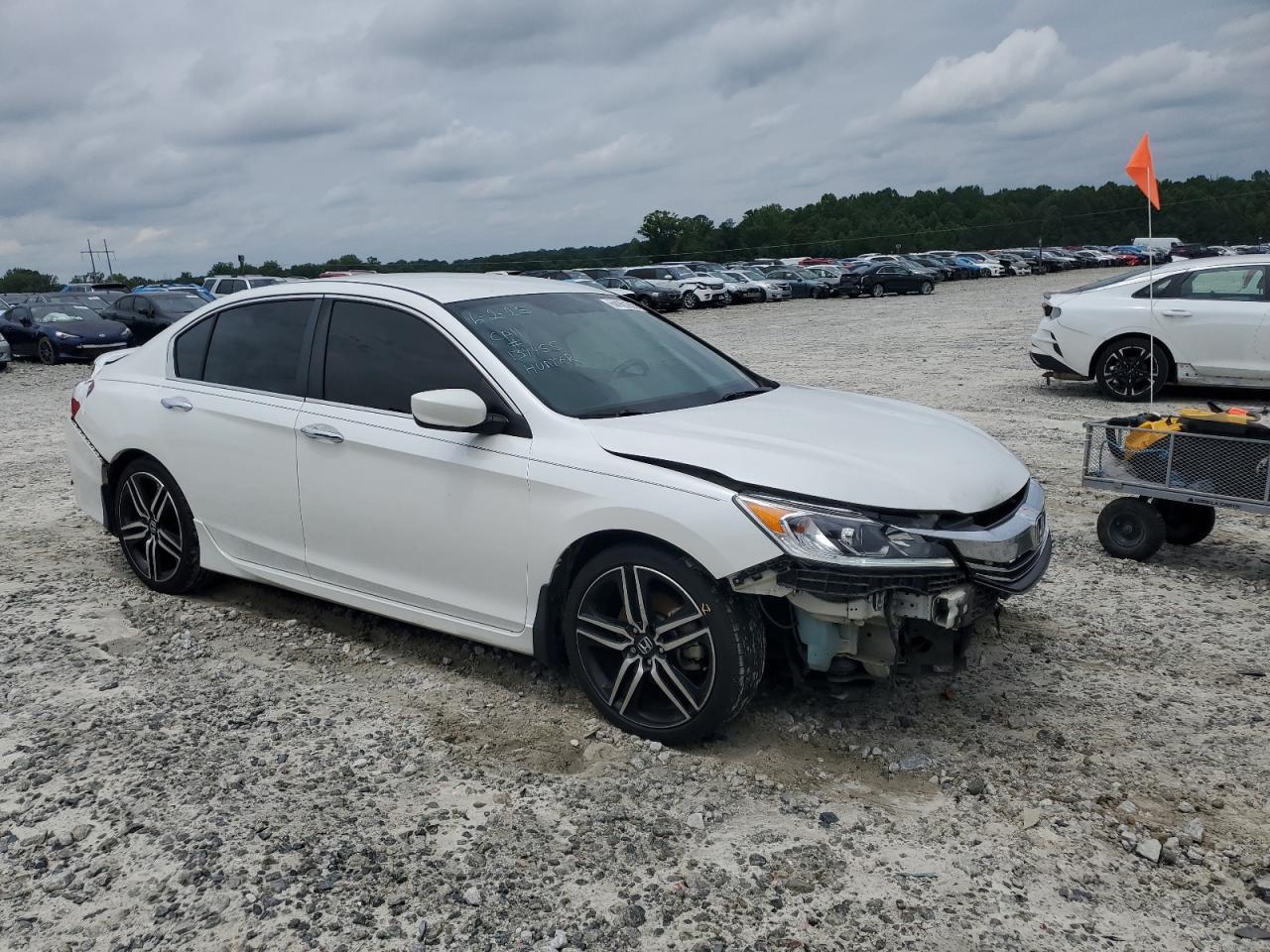 2017 Honda Accord Sport Special Edition - Image 4