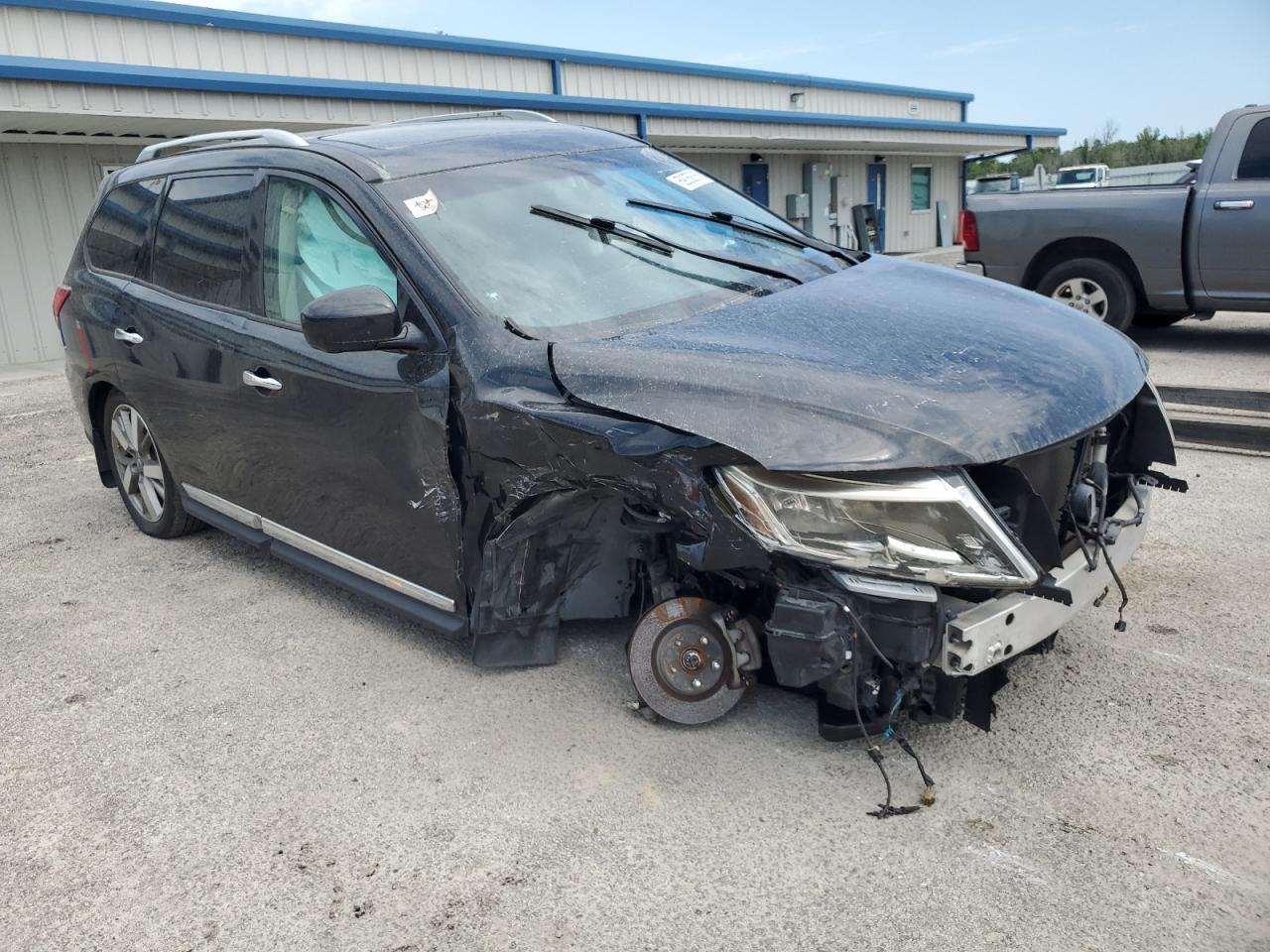 2016 Nissan Pathfinder S - Фото 4