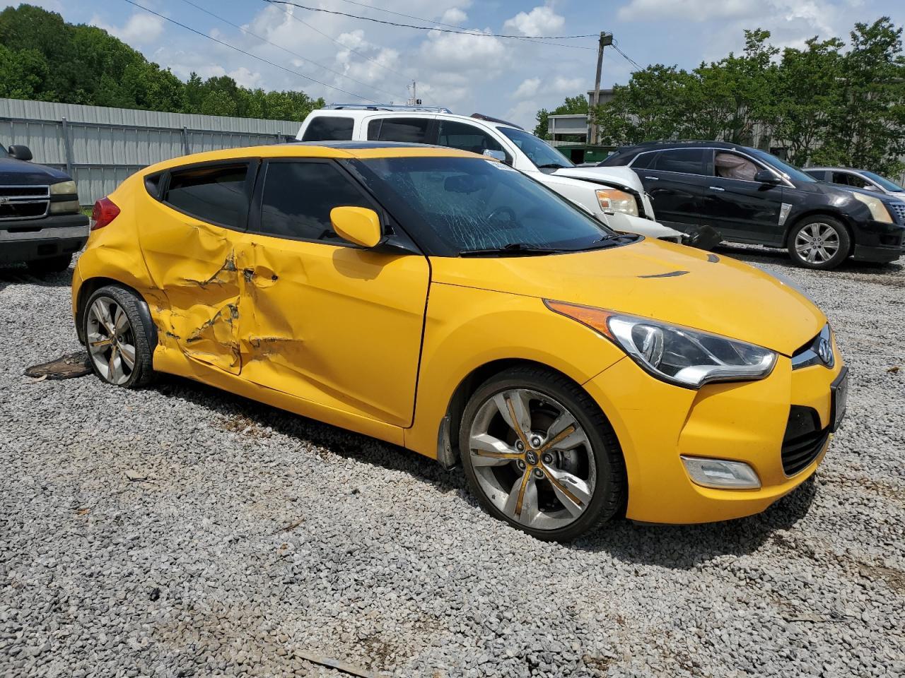 2015 Hyundai Veloster - Image 4