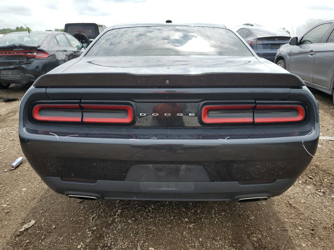2019 Dodge Challenger Sxt - Image 6