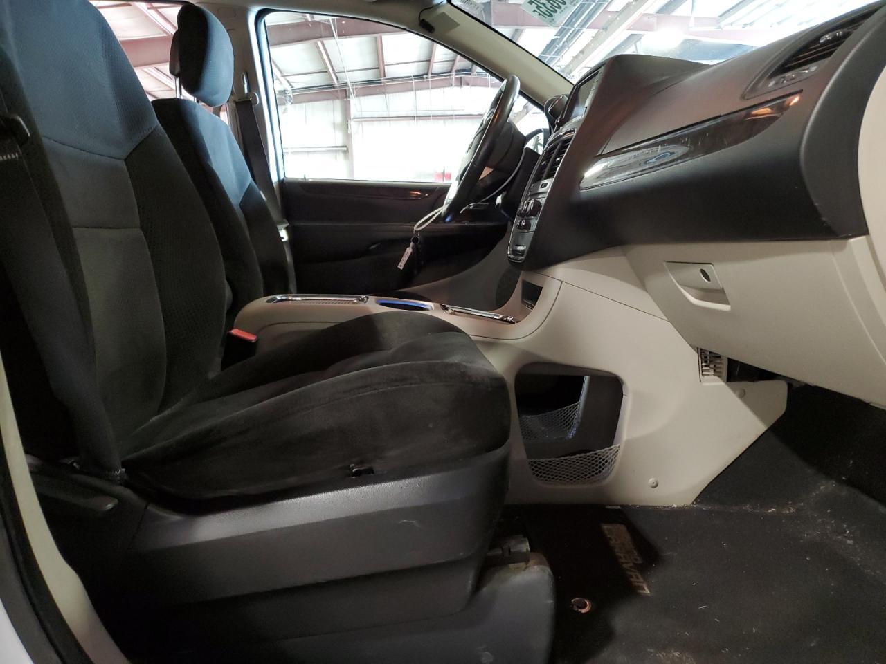 2016 Dodge Grand Caravan Sxt - Фото 7