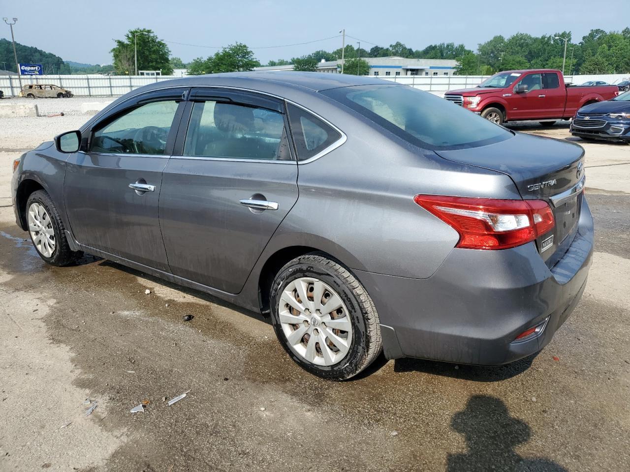 2018 Nissan Sentra S - Фото 2