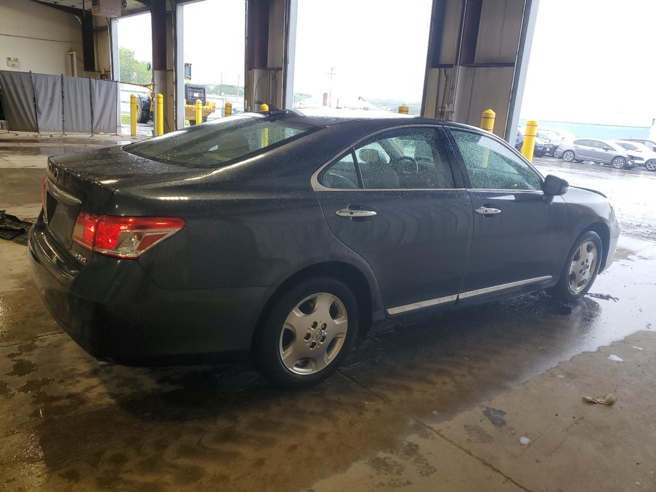 2010 Lexus Es 350 - Image 3