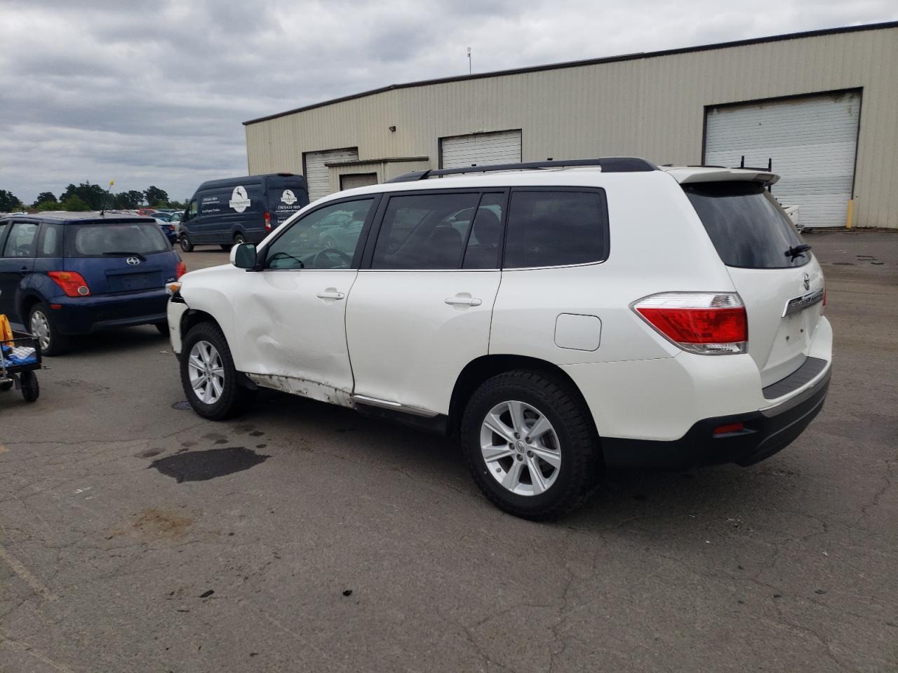 2012 Toyota Highlander Base - Фото 2
