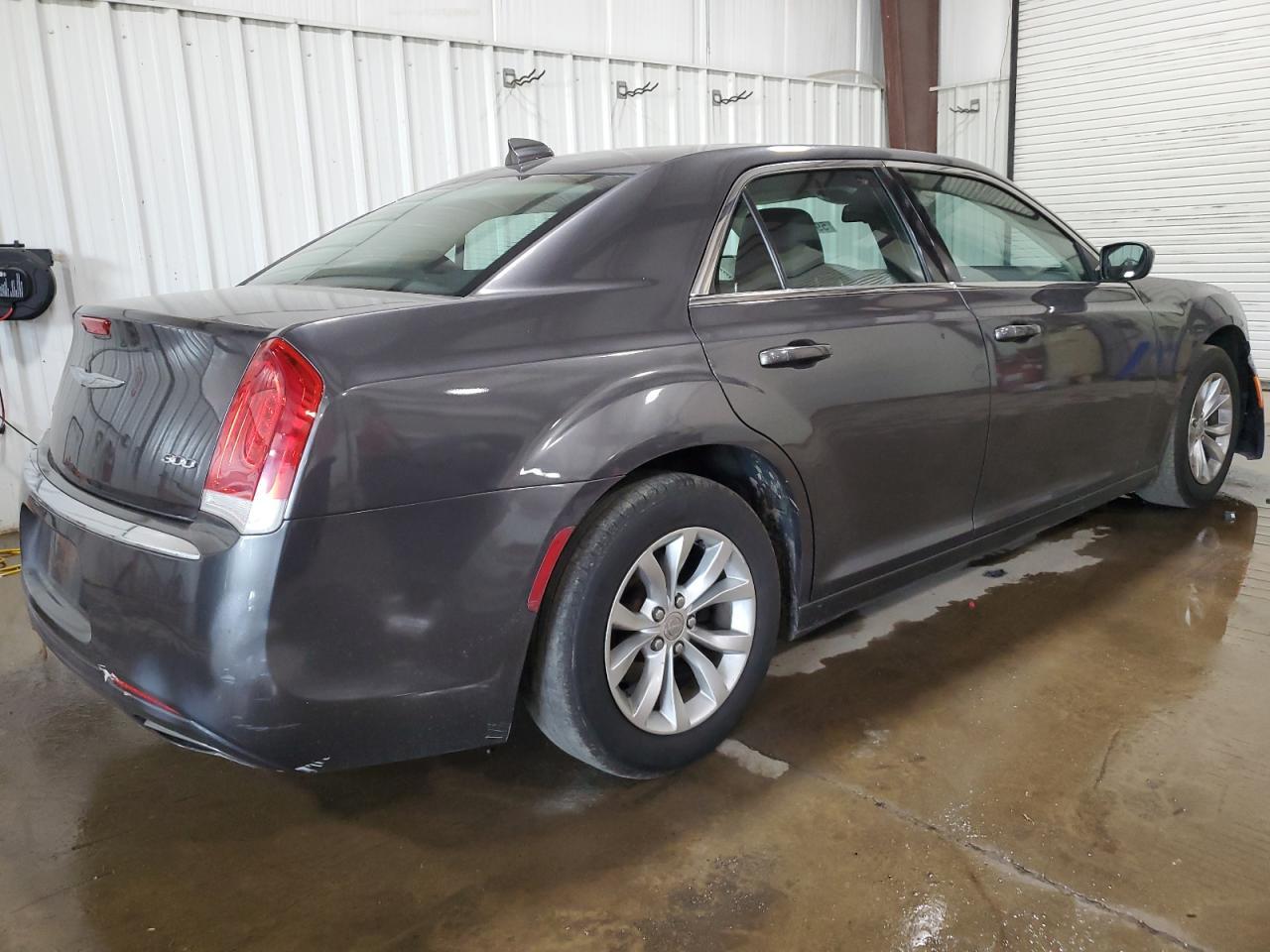 2015 Chrysler 300 Limited - Image 3