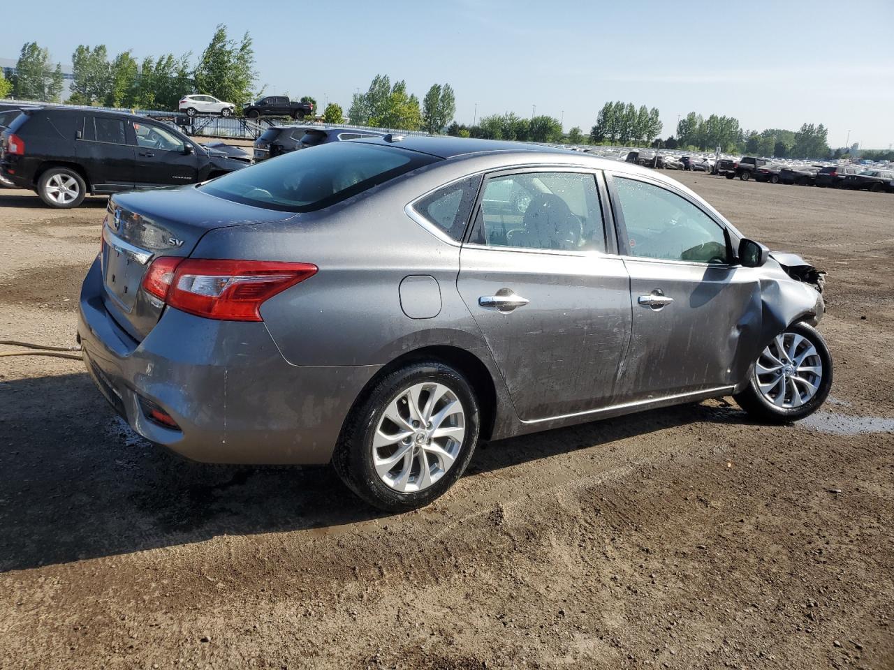 2019 Nissan Sentra S - Фото 3