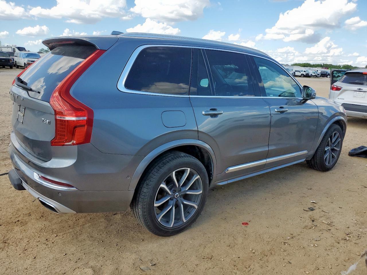 2016 Volvo Xc90 T6 - Image 3