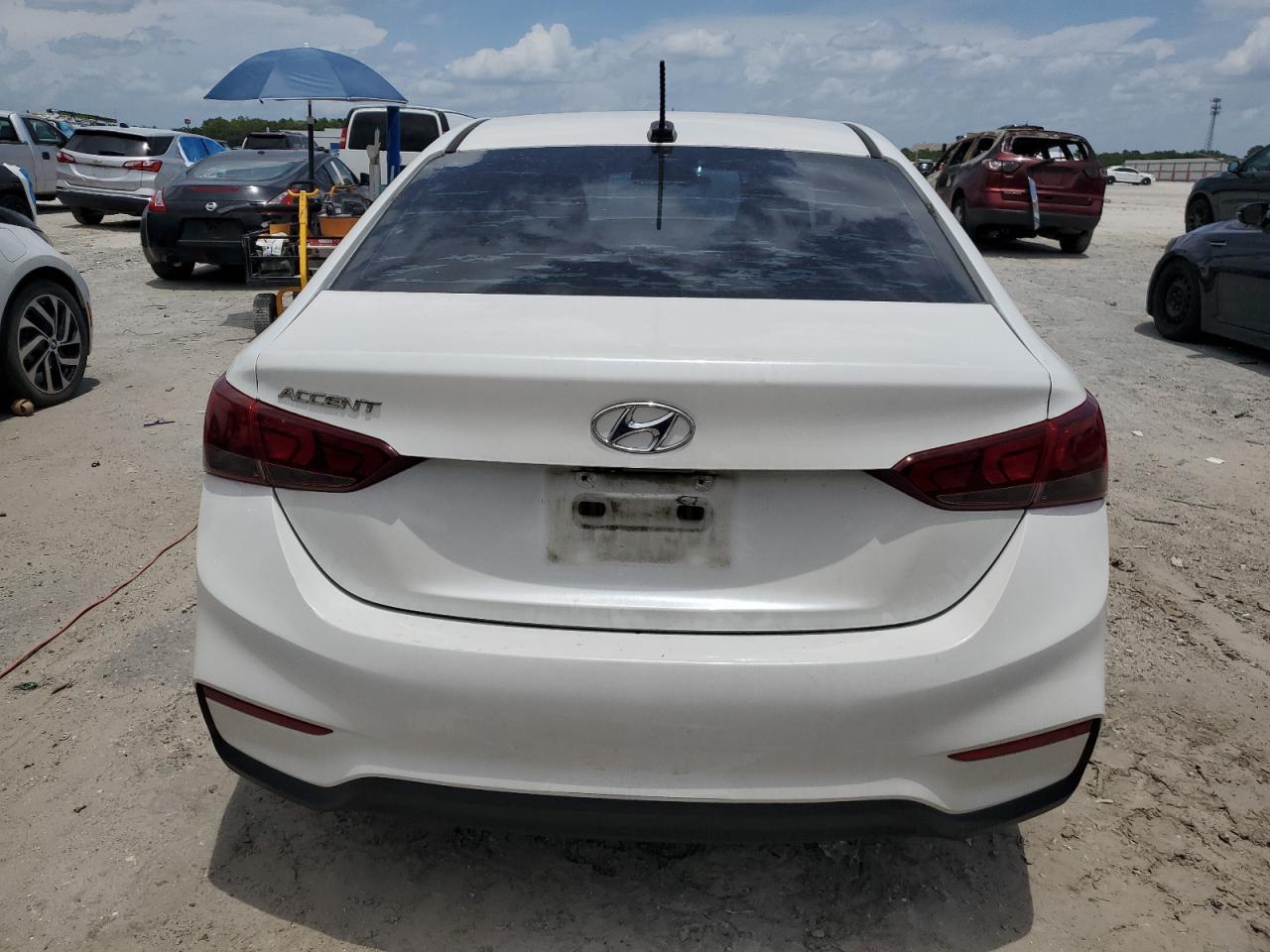 2018 Hyundai Accent Se - Фото 6