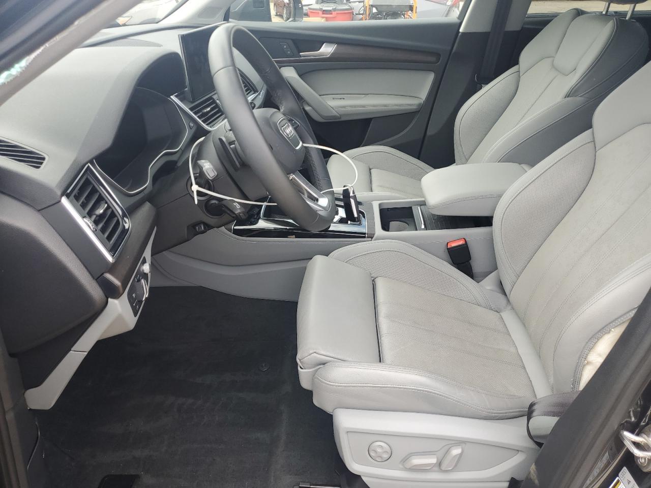 2023 Audi Q5 Prestige 40 - Image 7